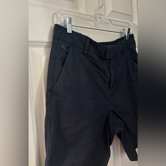 Superdry Studios Men’s Chino 8” Short in Navy, Size 34 - Picture 2 of 11